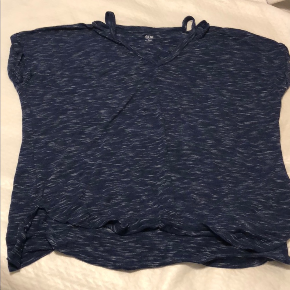Cute out shirt